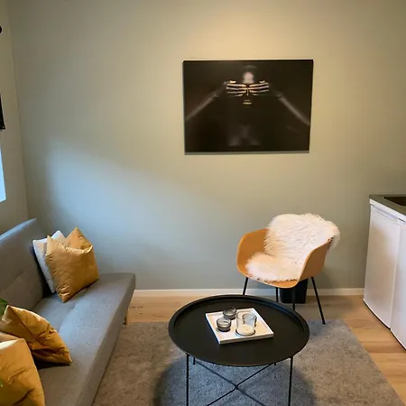 Hybelleilighet Med Eget Bad * Tromsø