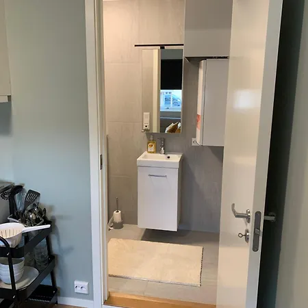 Hybelleilighet Med Eget Bad